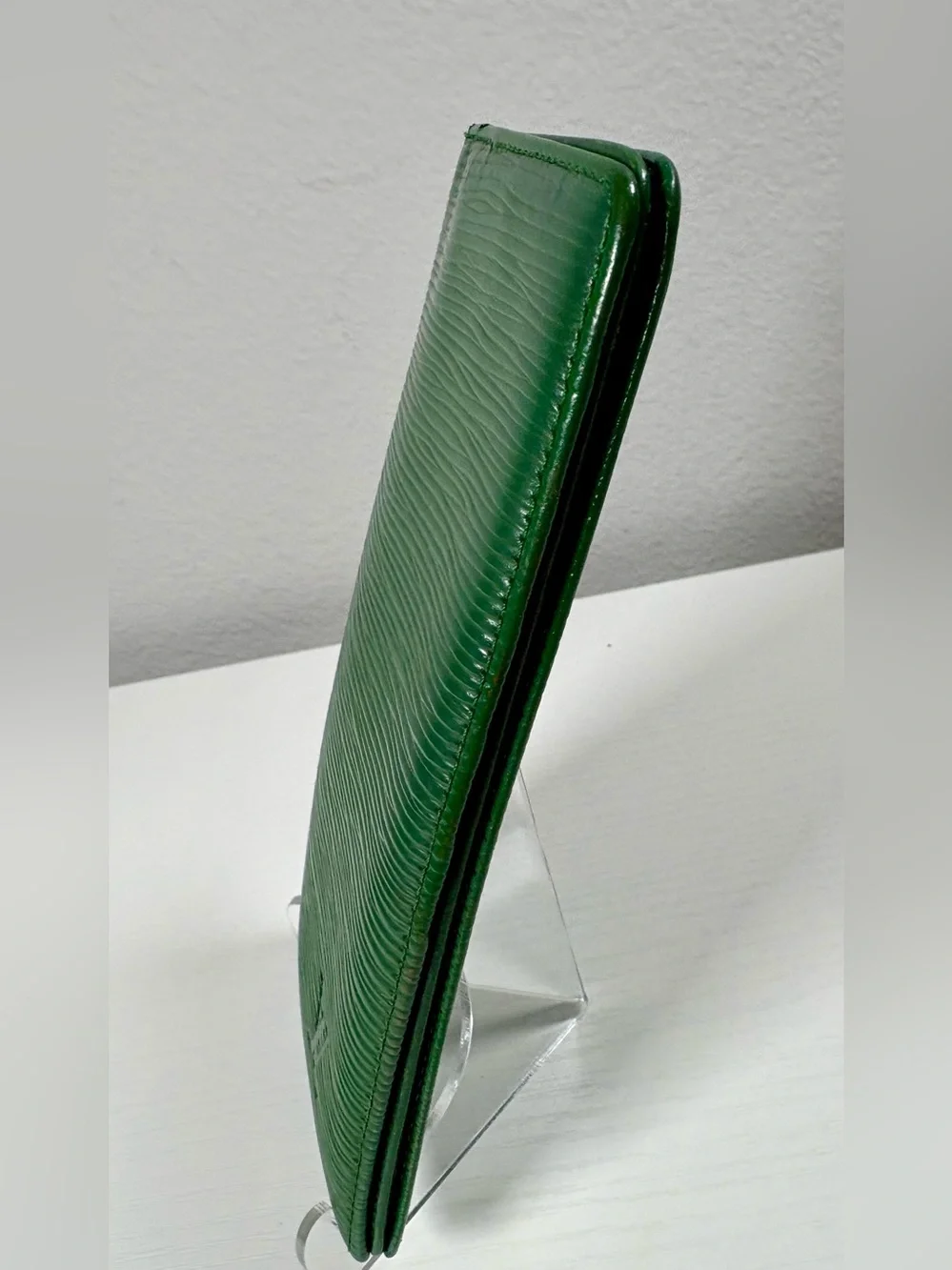 Louis Vuitton Borneo Green Epi Leather Long Bifold / Agenda Wallet